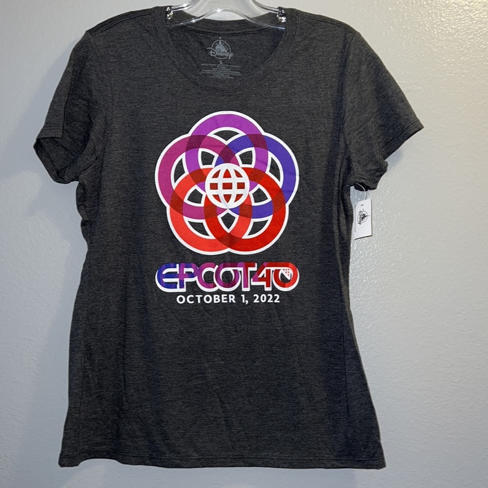 Disney EPCOT 40 October 1, 2022 T-Shirt LIMITED EDITION
